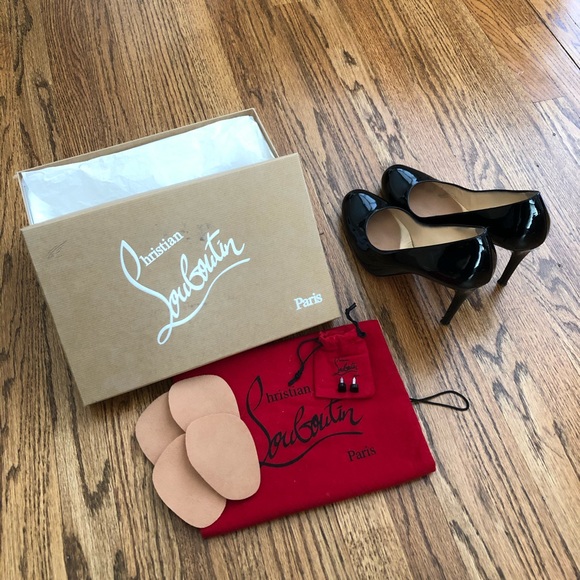 Christian Louboutin Simple Pump - Picture 2 of 7